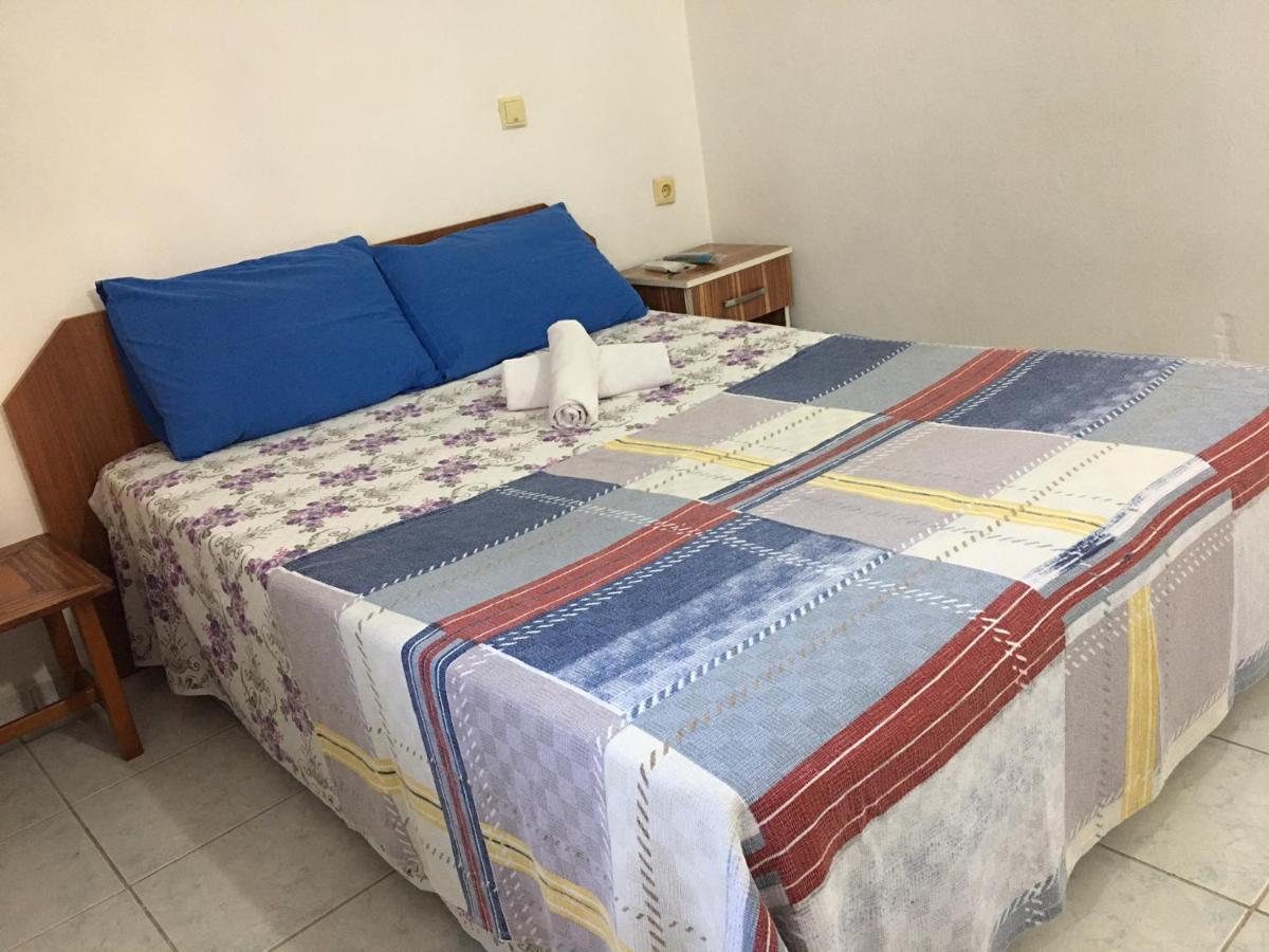 Keramos Pansiyon Finike Ngoại thất bức ảnh