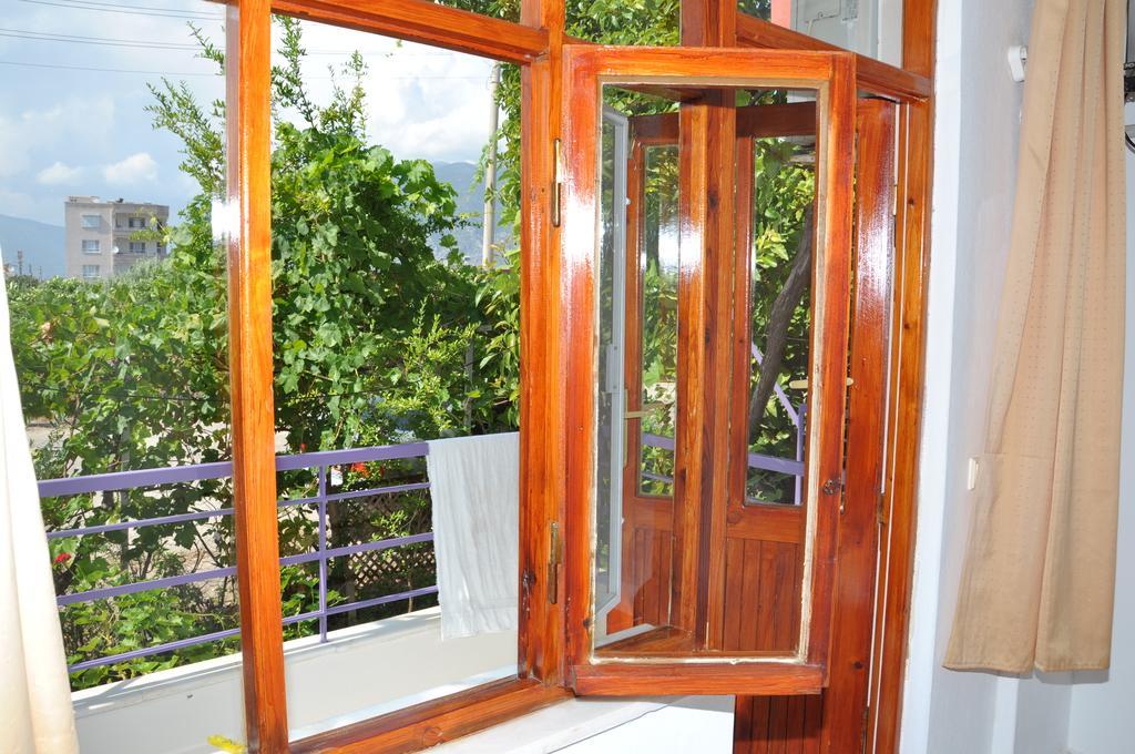 Keramos Pansiyon Finike Ngoại thất bức ảnh