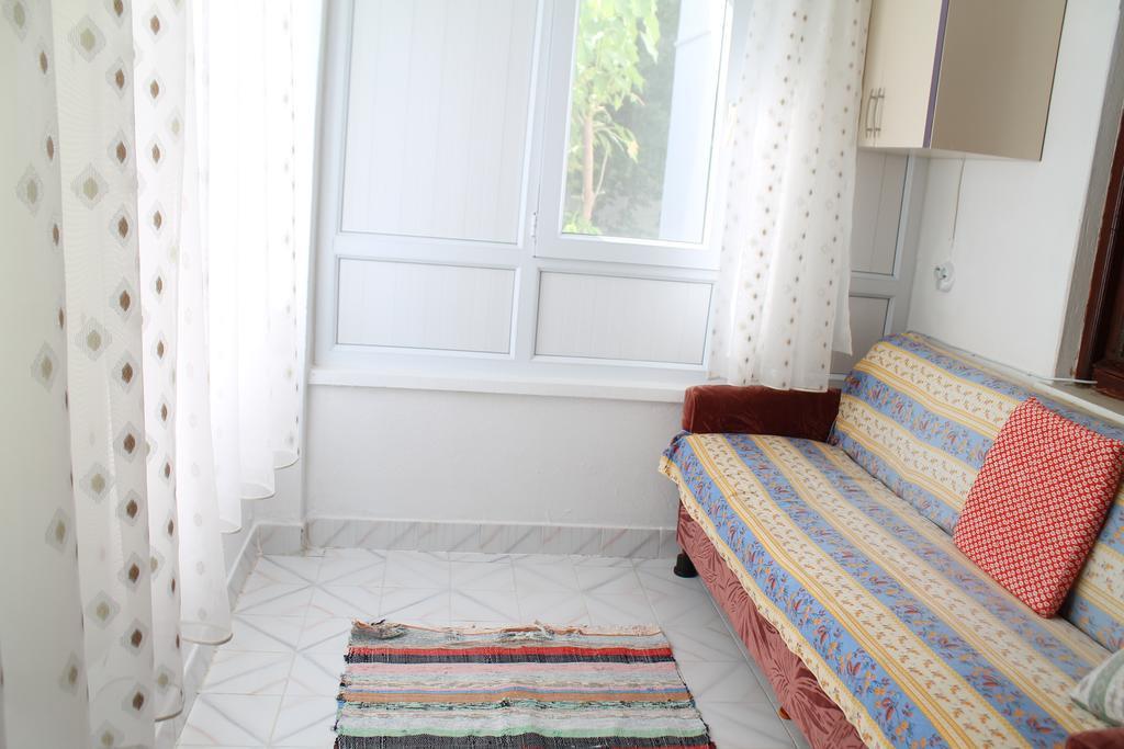 Keramos Pansiyon Finike Ngoại thất bức ảnh